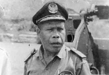 Frans Kaisiepo: Putra Papua yang Berani Kibarkan Merah Putih saat Belanda Berkuasa