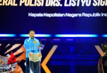 Tutup E-Sports Kapolri Cup, Jenderal Listyo Ajak Generasi Muda Jaga Ruang Digital