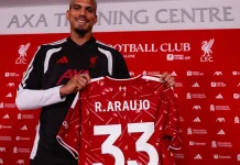 Araujo Target Trofi di Liverpool dan Siap Berpadu dengan Van Dijk