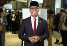 Ayah di Era Digital: Penjaga Arah Anak ditengah Banjir Informasi