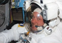 Astronaut Mike Fincke Tinggalkan NASA setelah 30 Tahun Mengabdi