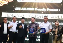 Wali Kota Bekasi Dorong Mahasiswa Mahir Operasikan AI