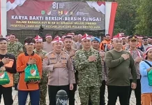 Kodim 0508/Depok Libatkan Ratusan Orang Bersihkan Sungai jelang HUT RI