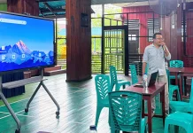 Guru Asmat Sebut Papan Interaktif Digital Optimalkan Proses Pembelajaran