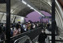 LRT Jabodebek Perpanjang Layanan hingga Tengah Malam pada 17 Agustus
