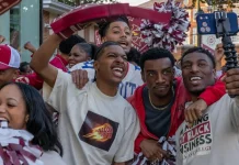 Netflix Rilis Trailer Sekuel Film Serial "A Different World"