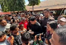Pastikan Pendidikan Berjalan Pascabencana, Wapres Tinjau SD Inpres 76 Wairklau