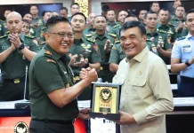 Menko Polkam Ajak Perwira Siswa SeskoAD Jadi Pemimpin Adil dan Teladan