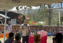 Ketua DPRK Puncak Apresiasi Hibah Gereja Bersejarah Yordan Kago I
