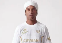 Bikin Heboh Ronaldinho Kembali Merumput di Italia