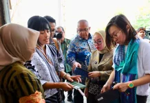 LPDB Koperasi Dorong Lurik Prasojo Naik Kelas