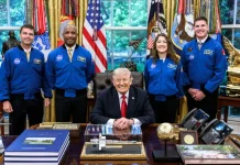 Presiden Trump Anugerahkan Medali Kehormatan kepada Kru Artemis II