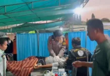 Pusdokkes Polri Layani 120 Warga Terdampak Gempa di Reo