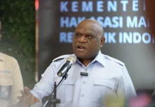Menteri HAM Usulkan Pusat Komando Bencana NTT Dipindah ke Flores
