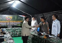 Presiden Prabowo Tiba di NTT, Langsung Pimpin Rapat Penanganan Gempa