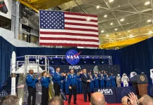 Astronaut Artemis II Raih Congressional Space Medal of Honor dari Trump