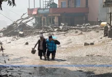 Tiongkok Peringatkan Danau Jebol Picu Banjir Susulan Nepal-Tibet