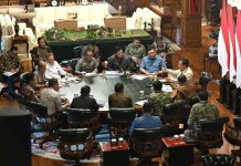 Presiden Mulai Bahas Rekrutmen Prajurit TNI dari Suku Dayak Pedalaman