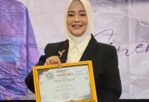 Raih KNPI Award, Fahira Idris: Pemuda Masa Depan dan Kekuatan Bangsa