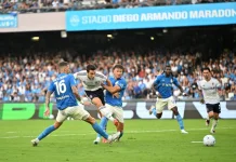 Como Tundukkan Napoli, Fàbregas Menangi Gengsi di Stadion Armando Maradona