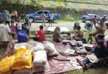 Kemensos Salurkan Bantuan untuk 3.200 Warga DOK V Jayapura