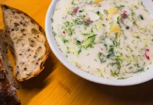 Mengenal Makanan Tradisional Rusia, Tak Cuma Borscht