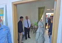 Tinjau Huntara di Tapanuli Selatan, Wapres Minta Maaf kepada Warga