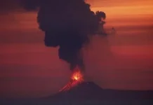 BMKG Catat Sebaran Abu Vulkanik Gunung Anak Krakatau hingga Jakarta