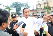 Wali Kota Bekasi Imbau Warga Tak Panik Terpapar Abu Vulkanik Anak Krakatau