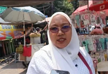 Warga Mulai Membeli Masker Antisipasi Gangguan Kesehatan imbas Abu Vulkanik