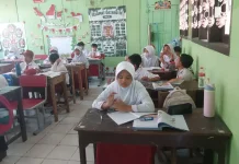 Dokter Ingatkan Dampak Kesehatan akibat Debu Vulkanik untuk Anak