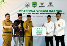 BAZNAS Salurkan Beasiswa Vokasi Menjahit untuk 120 Mustahik di Majalengka