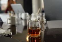Langsung Minum Teh setelah Makan, Ini Dampaknya bagi Tubuh
