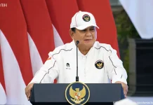 Tawa Presiden saat Cerita Pernah Menang Tenis karena Anak Buah Sengaja Kalah