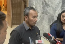 Komisi V DPR Minta Skenario Evakuasi Warga Disiapkan sebelum Erupsi