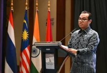 Tata Kelola AI, Wamenkomdigi: untuk Memastikan Bermanfaat dan Melindungi Manusia