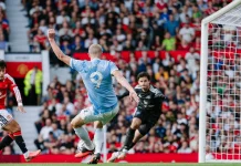 Enzo Maresca Percaya Timnya Bisa Menang Hadapi United meski Dengan 10 Pemain