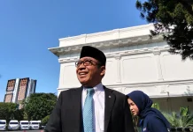 Isyarat Reshuffle, Sejumlah Menteri Datang ke Istana Kenakan Dasi Biru