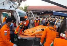 Helikopter Polri Berhasil Evakuasi Jenazah Korban KM Virgo