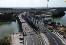 Jembatan Manyar Dibuka, Akses Logistik ke Kawasan Industri Gresik Makin Lancar