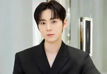 Hwang Minhyun Dikabarkan Jadi Pemeran Utama Drama 'Iseop’s Romance'