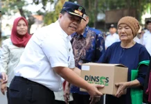 Dinas Sosial Bekasi Distribusikan Permakanan untuk Lansia dan Disabilitas