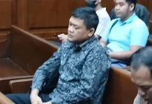 Eks Pejabat Bea Cukai Bagikan Uang kepada Pimpinan Blue Ray Jhon Field