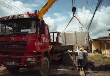 IMIP Benahi 9 Kilometer Drainase Trans Sulawesi