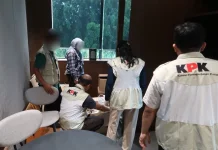 KPK Geledah Rumah Tersangka Lampri di Bekasi