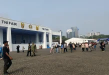 TNI Hadirkan Bobon Santoso, 6.000 Sajian Makan Gratis Dibagikan di Monas
