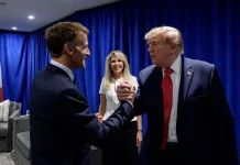 Macron dan Trump Bahas Ukraina, Laut Merah, dan Selat Hormuz