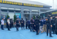Ditjenpas Pindahkan 35 Napi Banten ke Nusakambangan