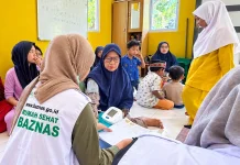 BAZNAS Beri Layanan Kesehatan Gratis dan Bantuan Pangan untuk Mualaf di Batam
