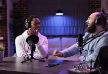Bagaimana Kata 'Podcast' Pertama Kali Muncul?